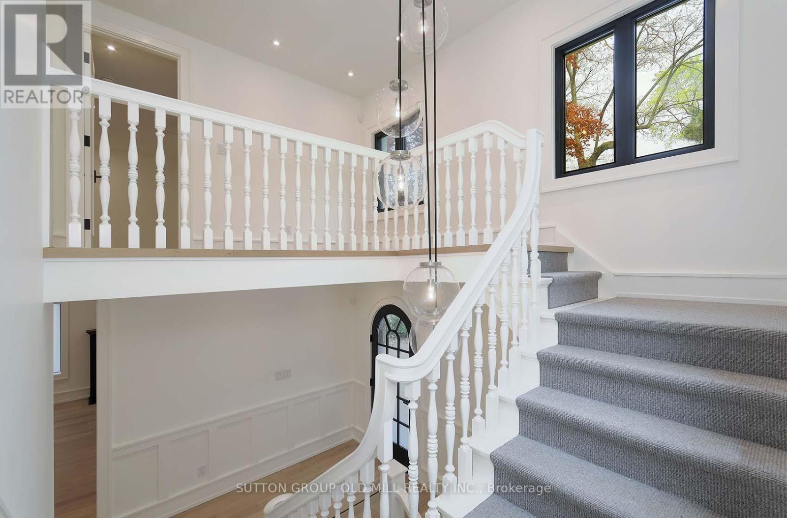 20 The Kingsway, Toronto (Kingsway South), Ontario  M8X 2T1 - Photo 4 - W13869566