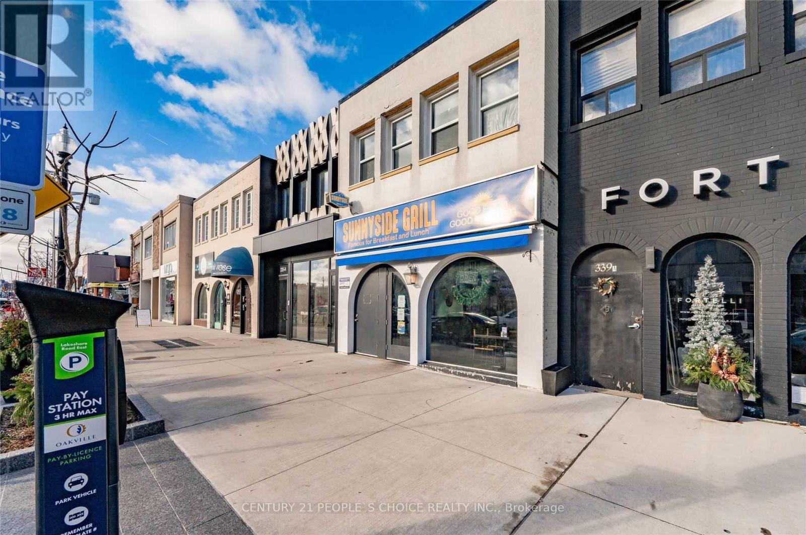 337 Lakeshore Road E, Oakville (Oo Old Oakville), Ontario  L6J 1J4 - Photo 3 - W13869580