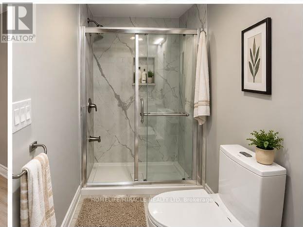 23 Kitto Court, Brampton, Ontario  L6Y 5A9 - Photo 3 - W13869648