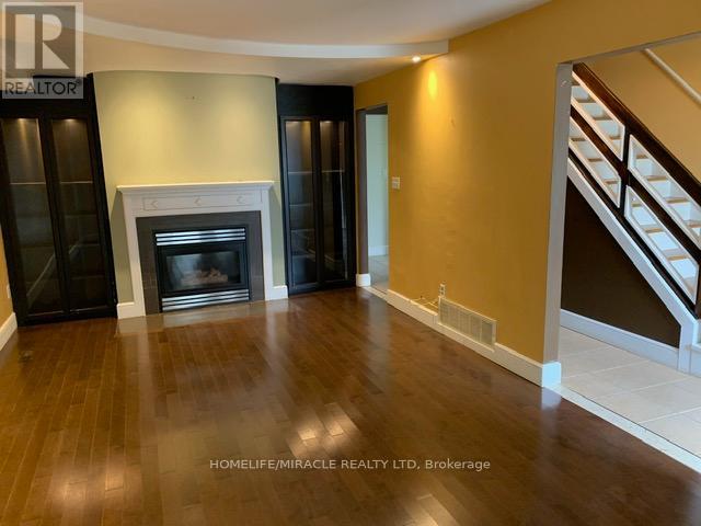 23 Heatherdale Place, Hamilton (Gourley), Ontario  L9C 6K7 - Photo 4 - X13869620