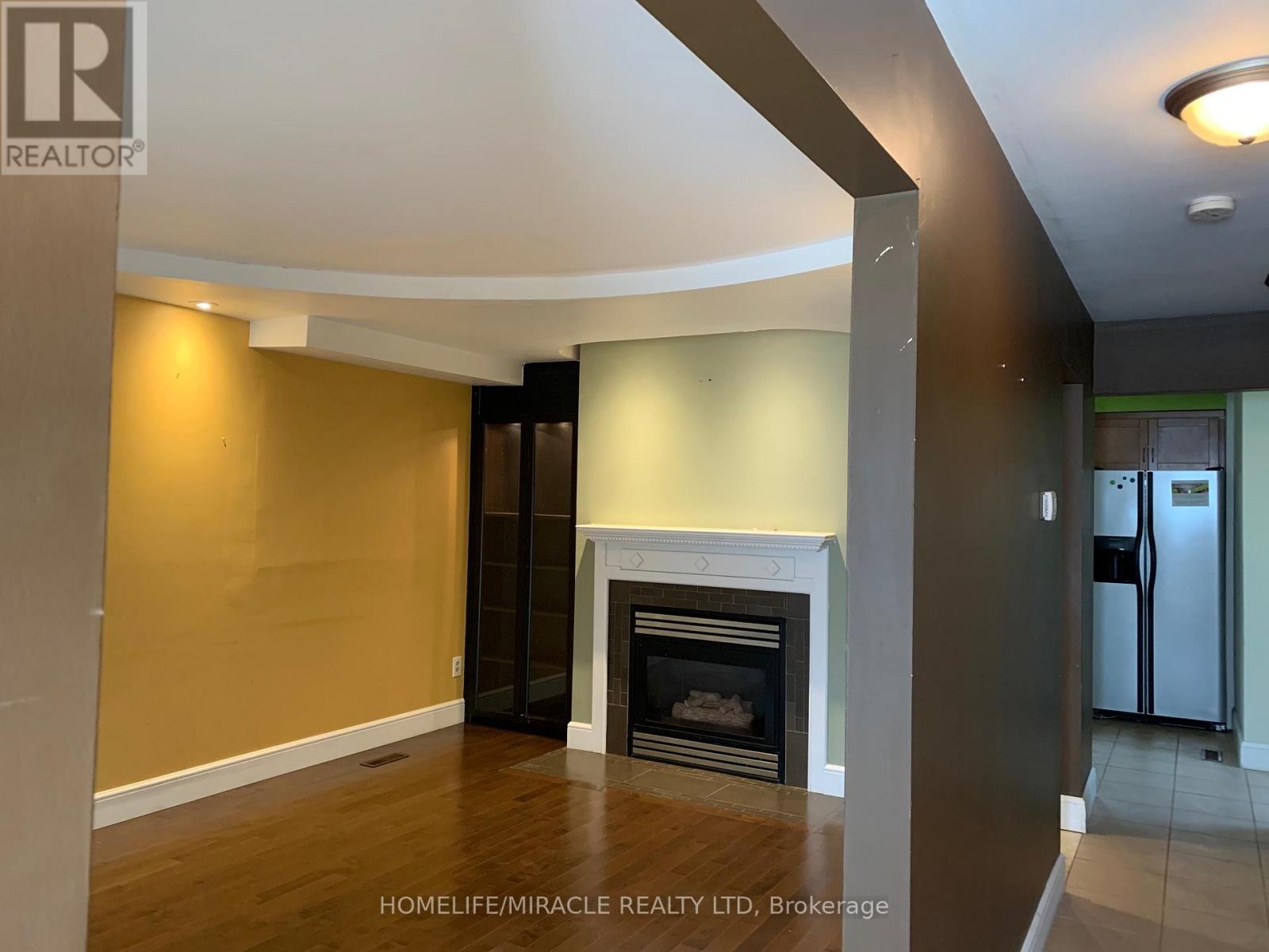 23 Heatherdale Place, Hamilton (Gourley), Ontario  L9C 6K7 - Photo 5 - X13869620