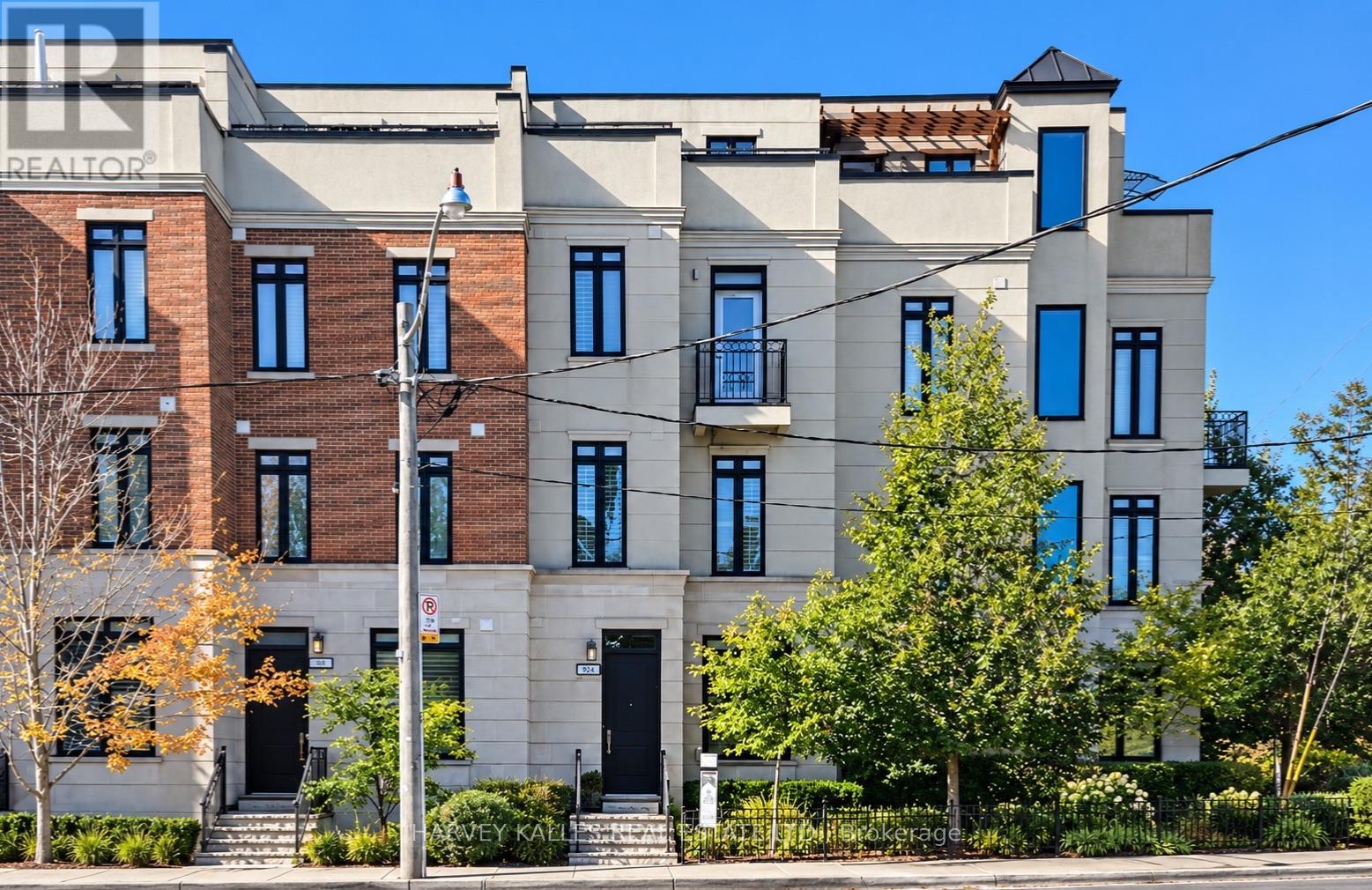1042 AVENUE ROAD, Toronto, Ontario