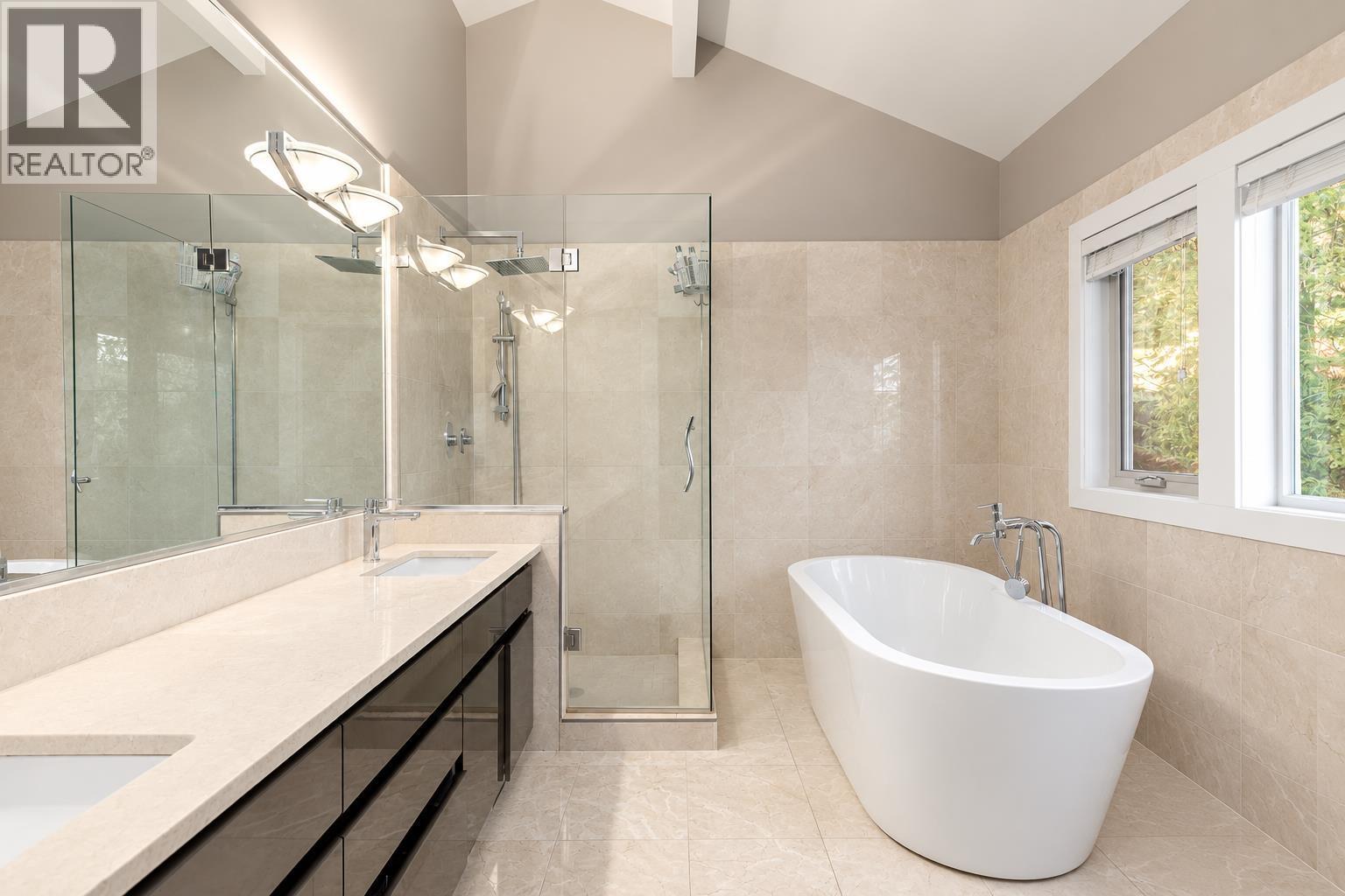 1448 Sandhurst Place, West Vancouver, British Columbia  V7S 2P3 - Photo 8 - R3172272