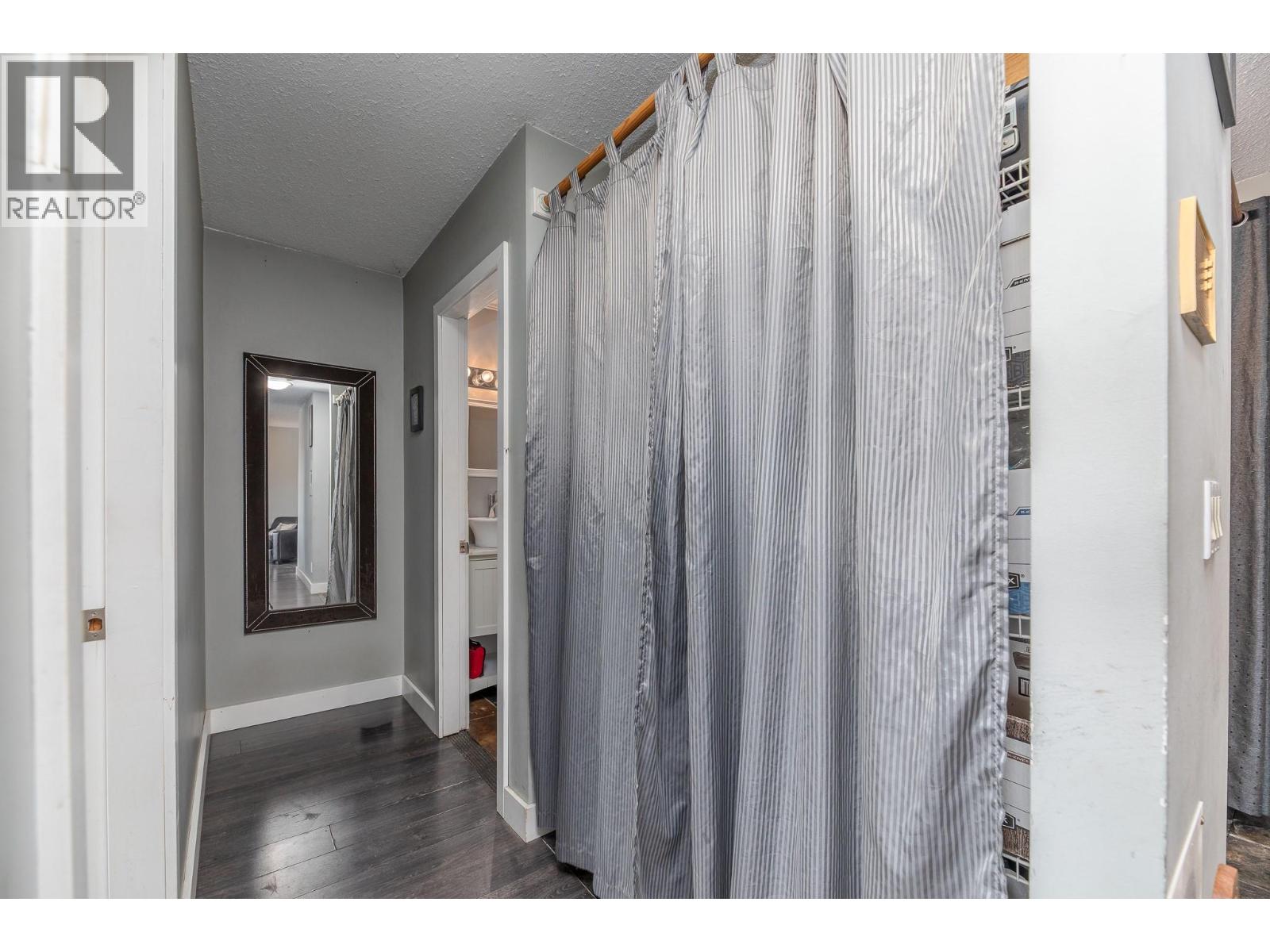 625 Rowcliffe Avenue Unit# 305