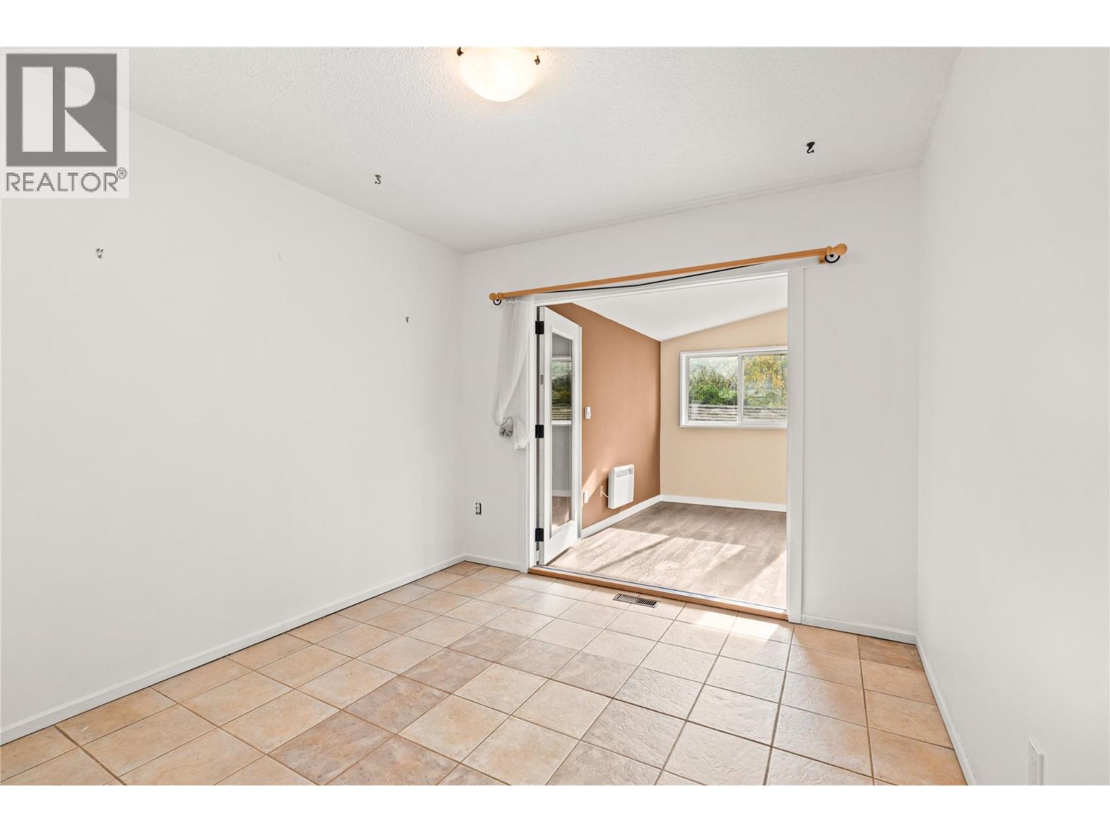 1603b 45th Street, Vernon, British Columbia  V1T 7P9 - Photo 38 - 10402352