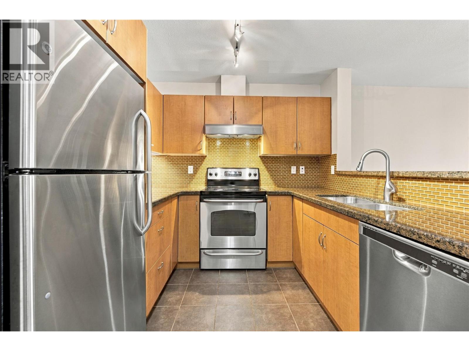 563 Yates Road Unit# 412, Kelowna, British Columbia  V1V 2V3 - Photo 6 - 10402863