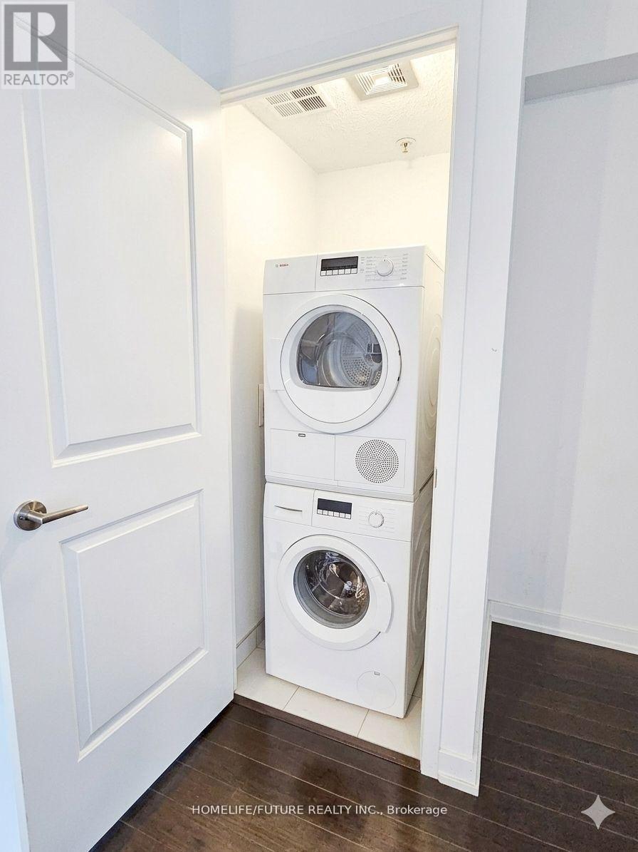 2909 - 1 The Esplanade Drive, Toronto (Waterfront Communities), Ontario  M5E 0A8 - Photo 4 - C13869678