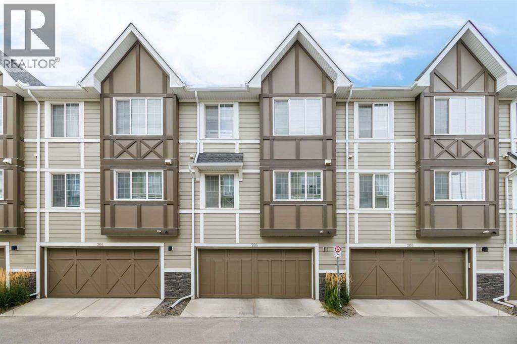 206 Nolanlake Villas NW