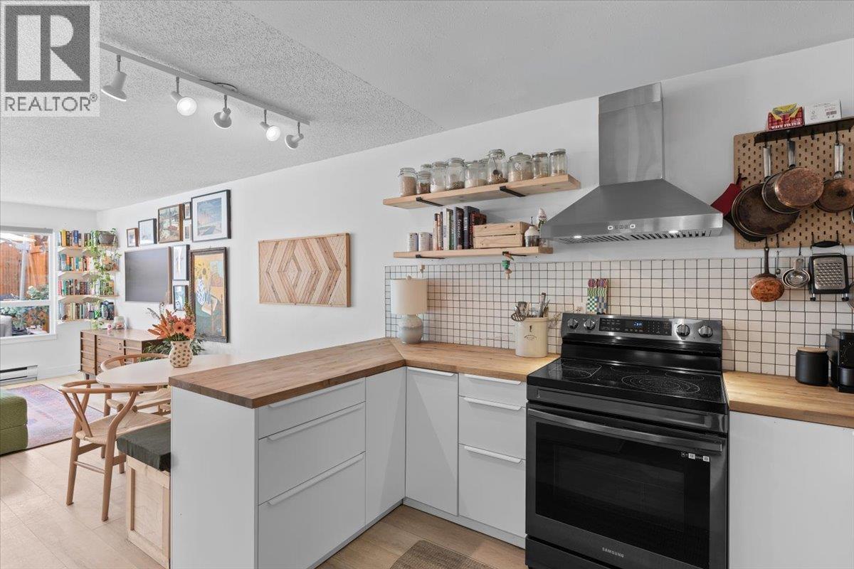 109 808 E 8th Avenue, Vancouver, British Columbia  V5T 1T5 - Photo 2 - R3173085