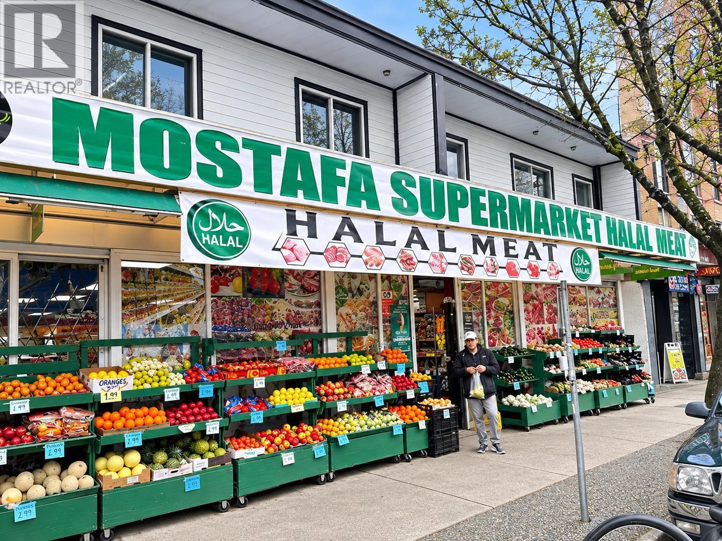 2210 COMMERCIAL DRIVE