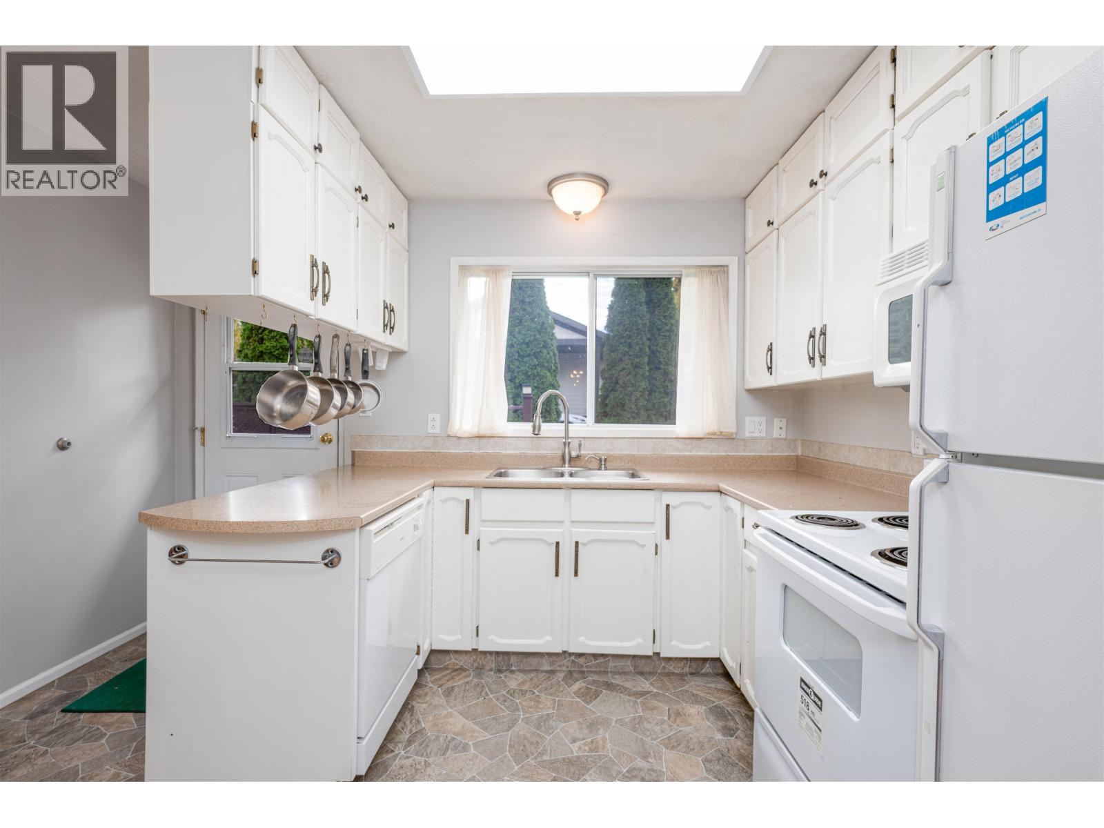 8213 St Lawrence Avenue, Prince George, British Columbia  V2N 4K7 - Photo 22 - R3172362
