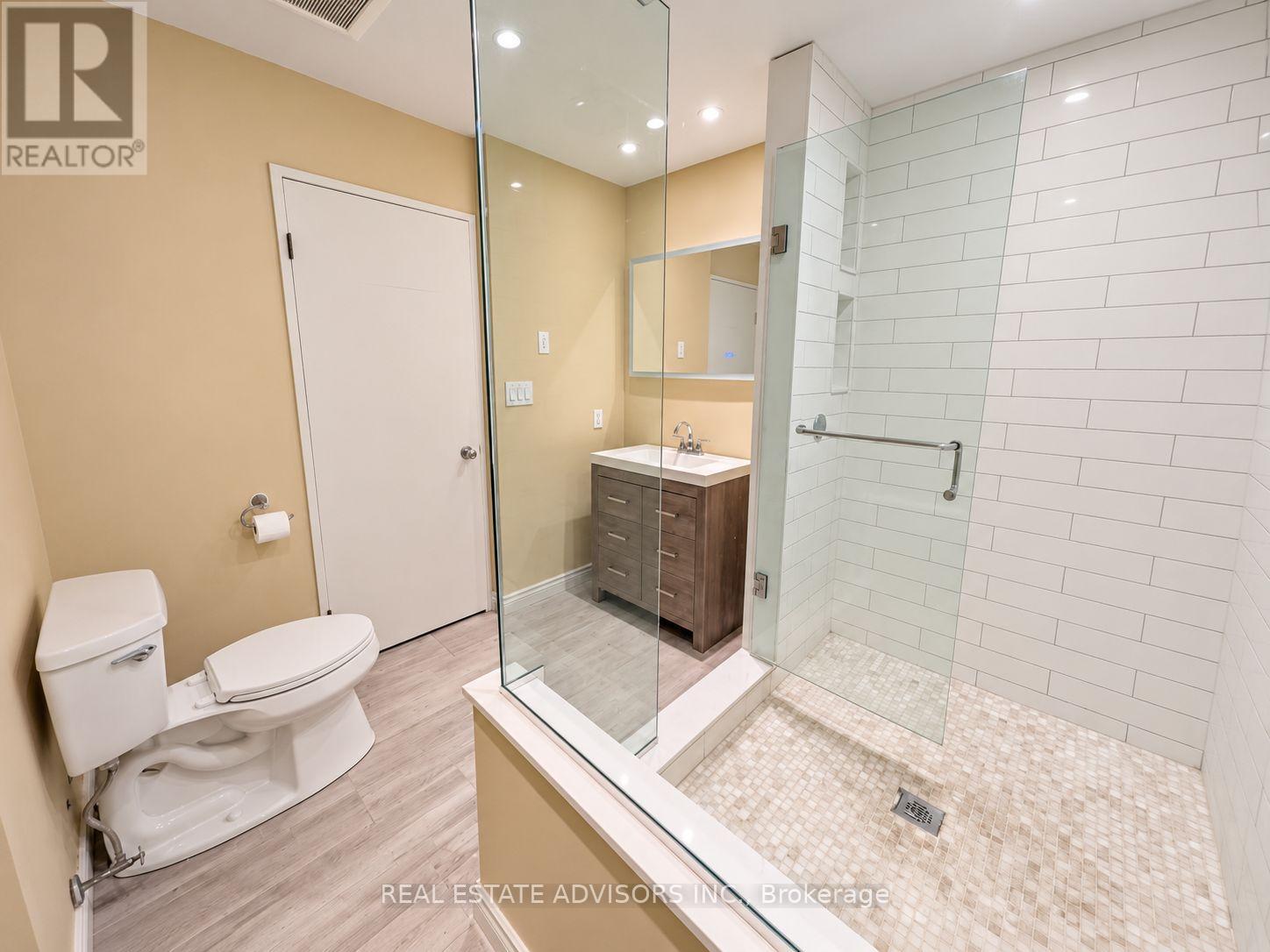 838 - 250 Manitoba Street, Toronto, Ontario  M8Y 4G8 - Photo 16 - W13869664