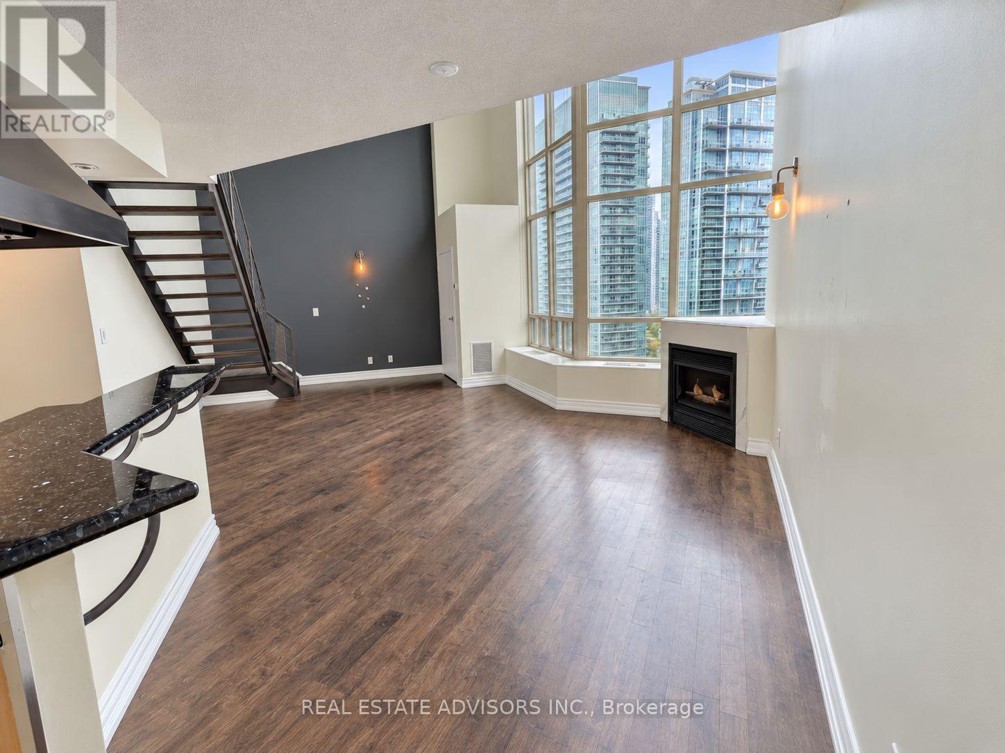 838 - 250 Manitoba Street, Toronto, Ontario  M8Y 4G8 - Photo 7 - W13869664