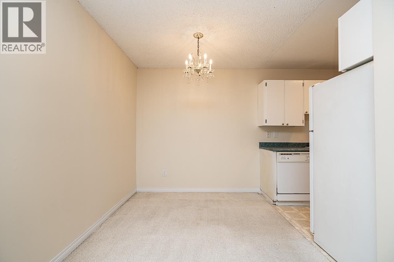212 3921 CARRIGAN COURT