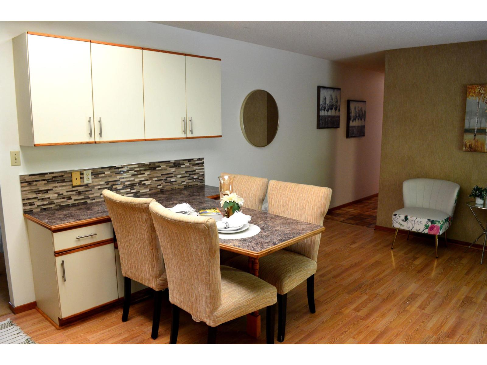 10430 Fraserglen Drive, Surrey, British Columbia  V4N 1T5 - Photo 10 - R3173028
