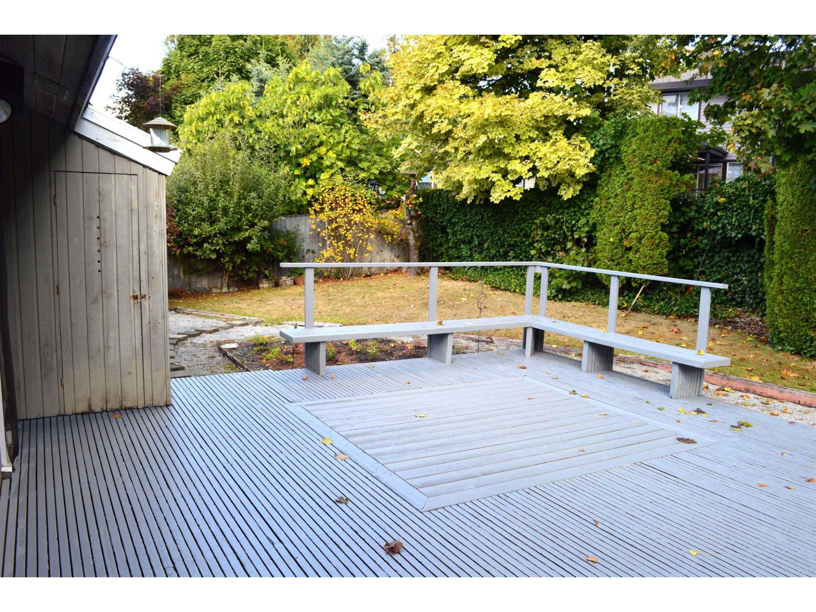 10430 Fraserglen Drive, Surrey, British Columbia  V4N 1T5 - Photo 4 - R3173028