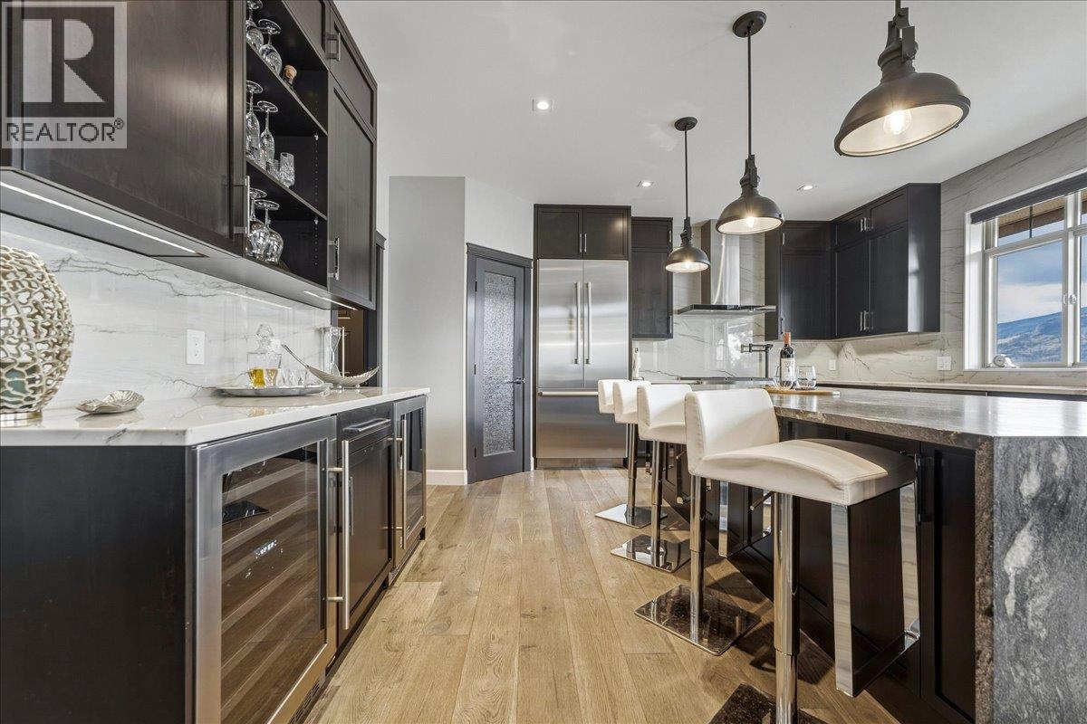 2328 Arthur Court