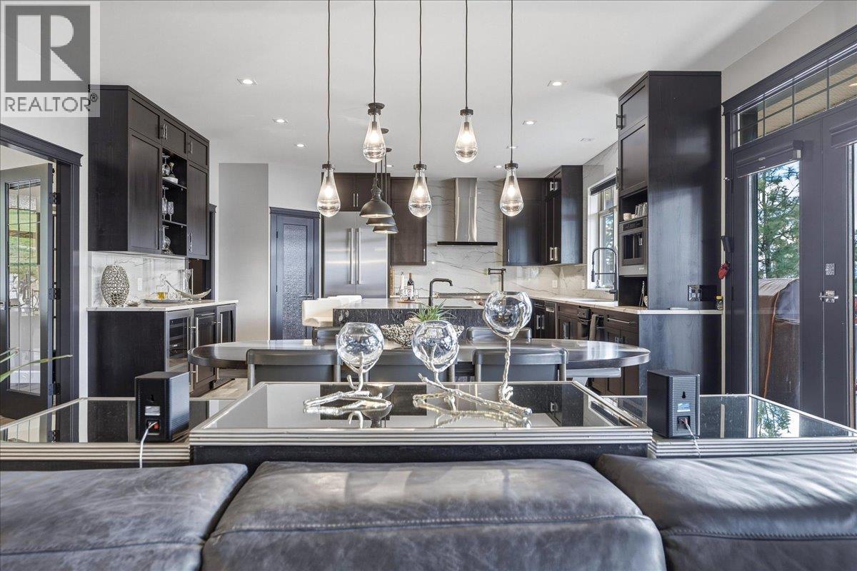 2328 Arthur Court