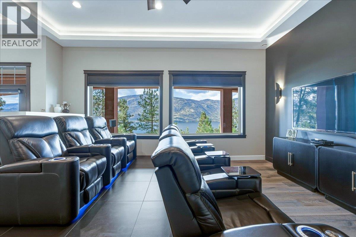 2328 Arthur Court