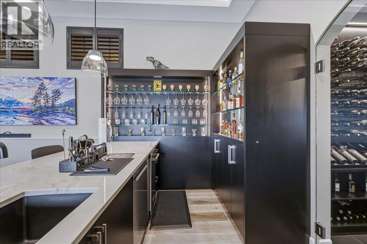 2328 Arthur Court