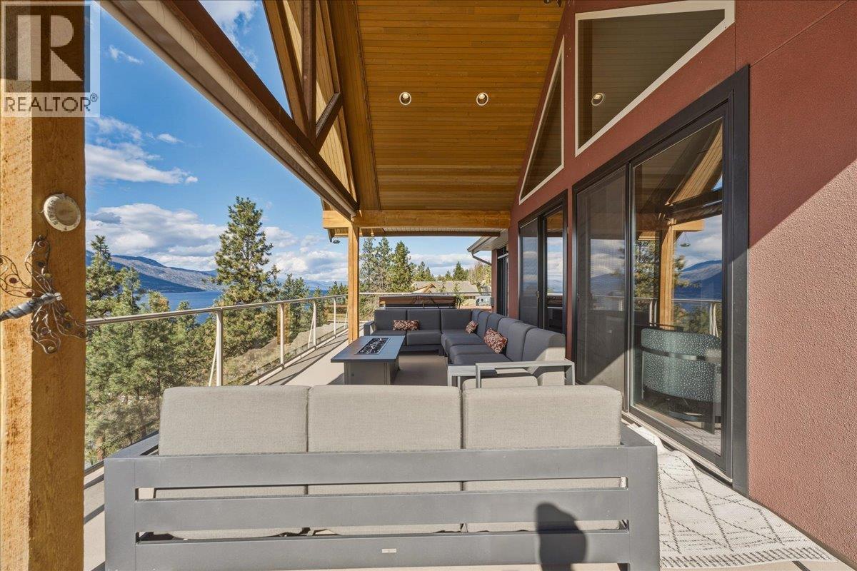 2328 Arthur Court