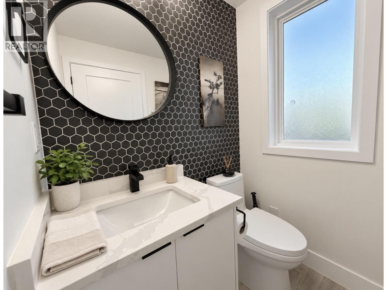 14 608 Ewen Avenue, New Westminster, British Columbia  V3M 0M8 - Photo 7 - R3169263