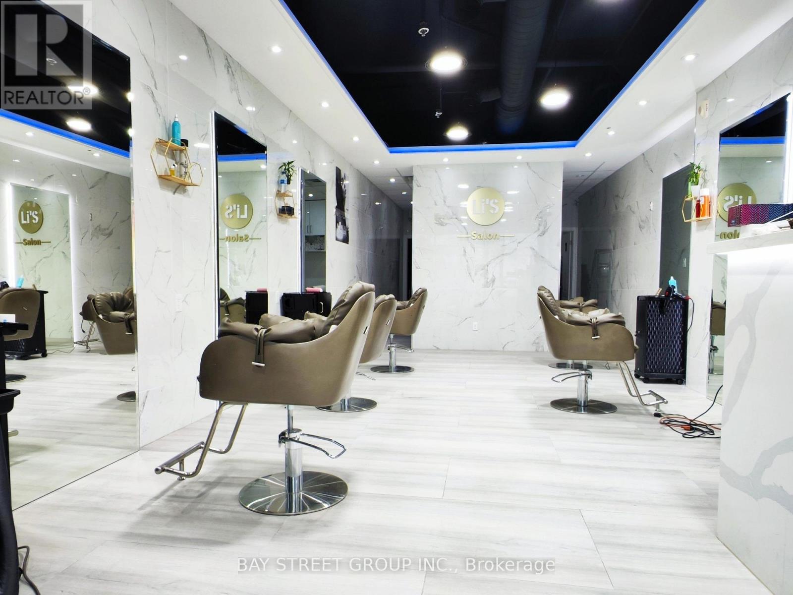 33 - 550 HIGHWAY 7 E, Richmond Hill, Ontario