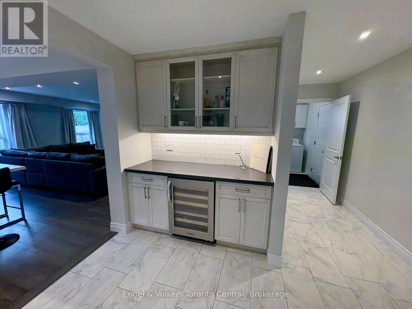 175 Wild Rose Drive, Gravenhurst (Muskoka (S)), Ontario  P1P 0B4 - Photo 5 - X13869720