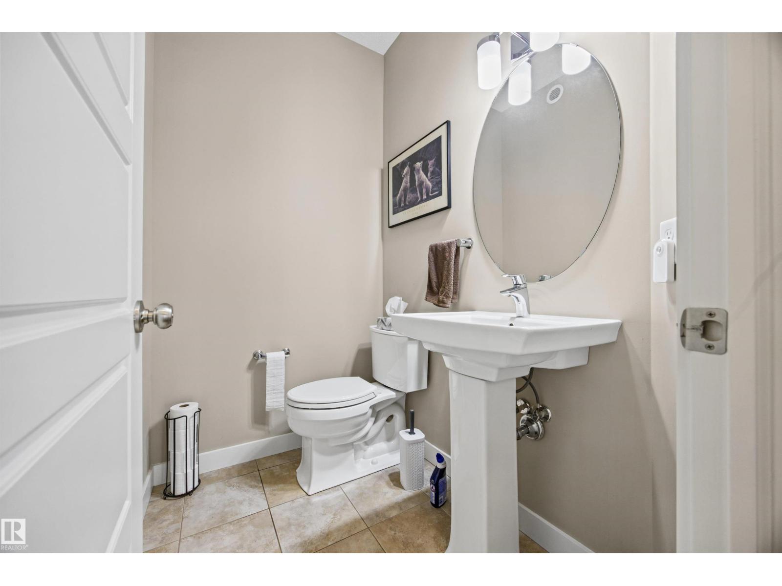 4 MEADOWBROOK WY