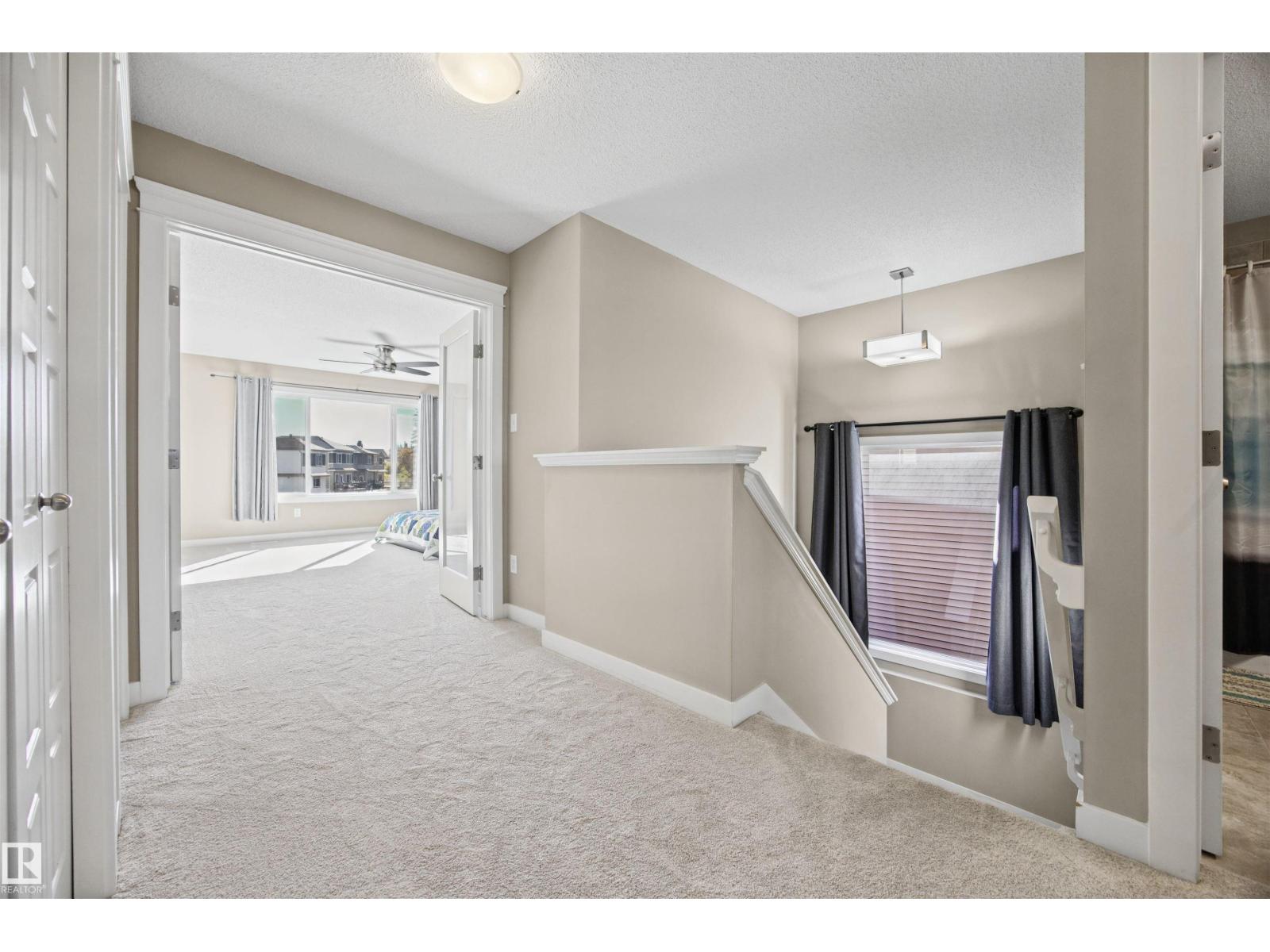 4 MEADOWBROOK WY