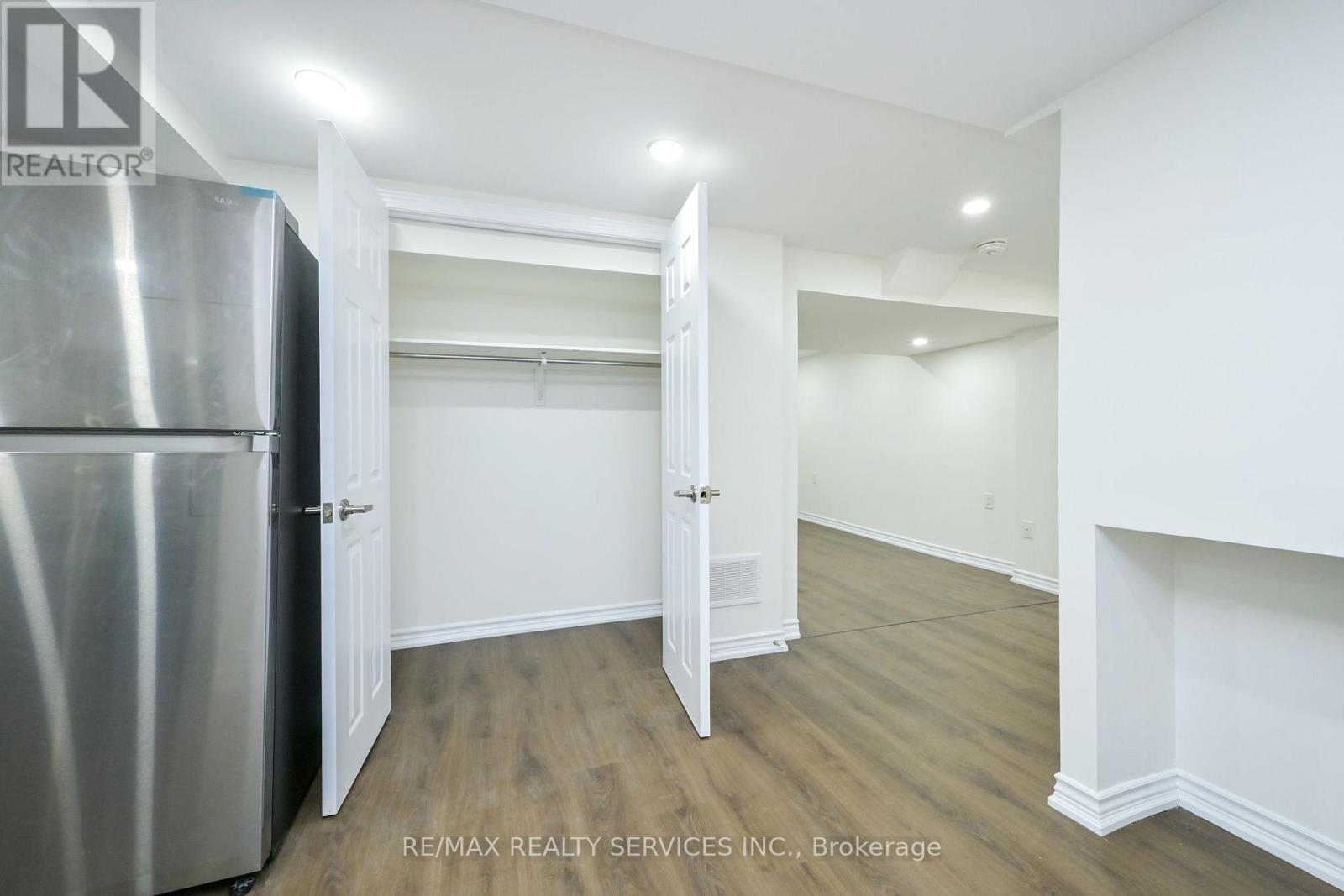 31 Brisco Street, Brampton (Brampton North), Ontario  L6V 1X1 - Photo 12 - W13869702