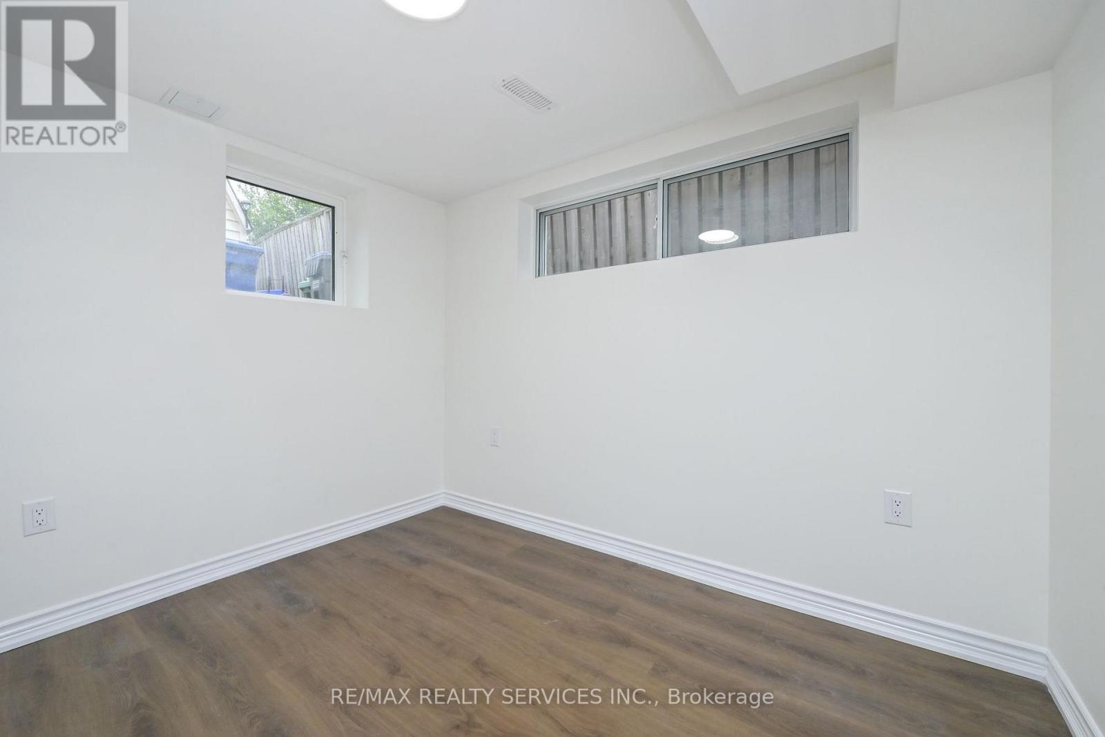 31 Brisco Street, Brampton (Brampton North), Ontario  L6V 1X1 - Photo 21 - W13869702