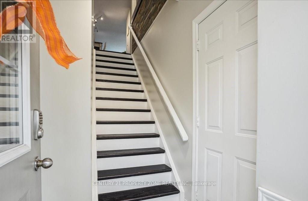 35 - 4045 Upper Middle Road, Burlington (Rose), Ontario  L7M 4S9 - Photo 3 - W13869706