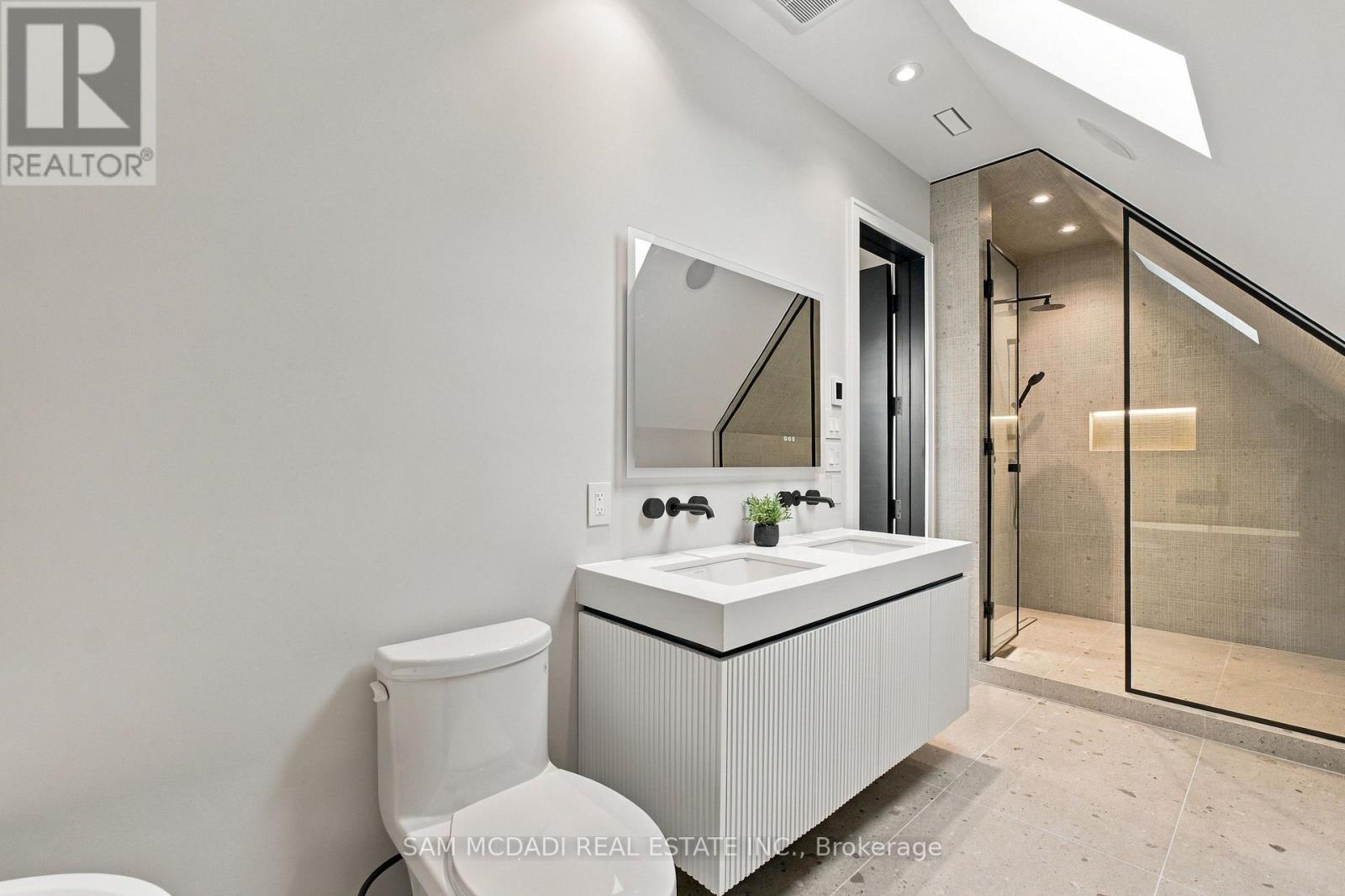 957 Halliday Avenue, Mississauga (Lakeview), Ontario  L5E 1P4 - Photo 21 - W13869746