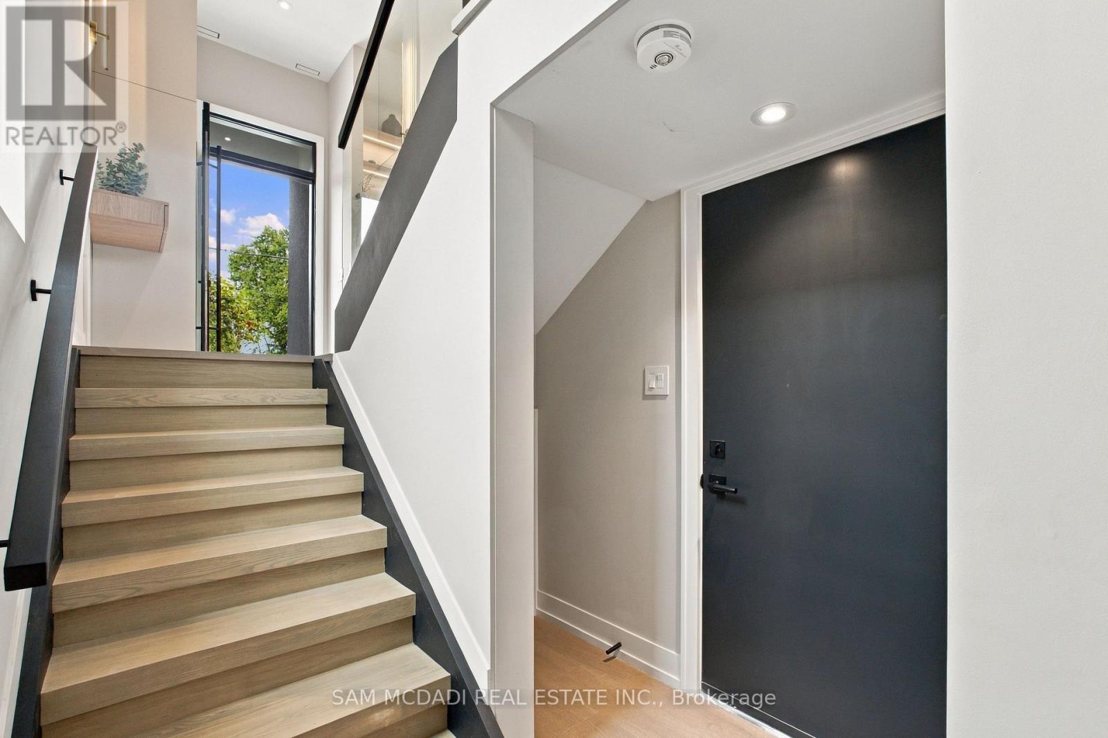 957 Halliday Avenue, Mississauga (Lakeview), Ontario  L5E 1P4 - Photo 40 - W13869746