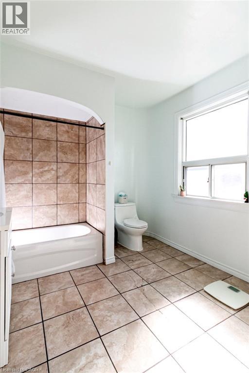 548 Beach Road, Hamilton, Ontario  L8H 3K9 - Photo 25 - 40869592