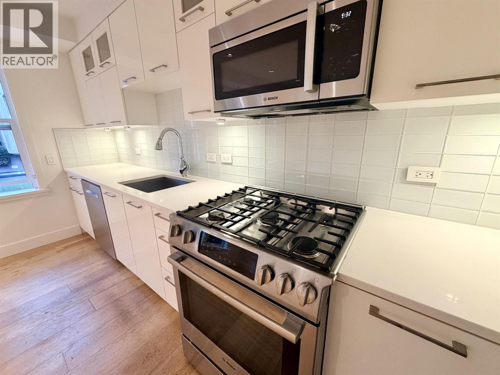 1080 Nicola Street, Vancouver, British Columbia  V6G 2E2 - Photo 8 - R3173067