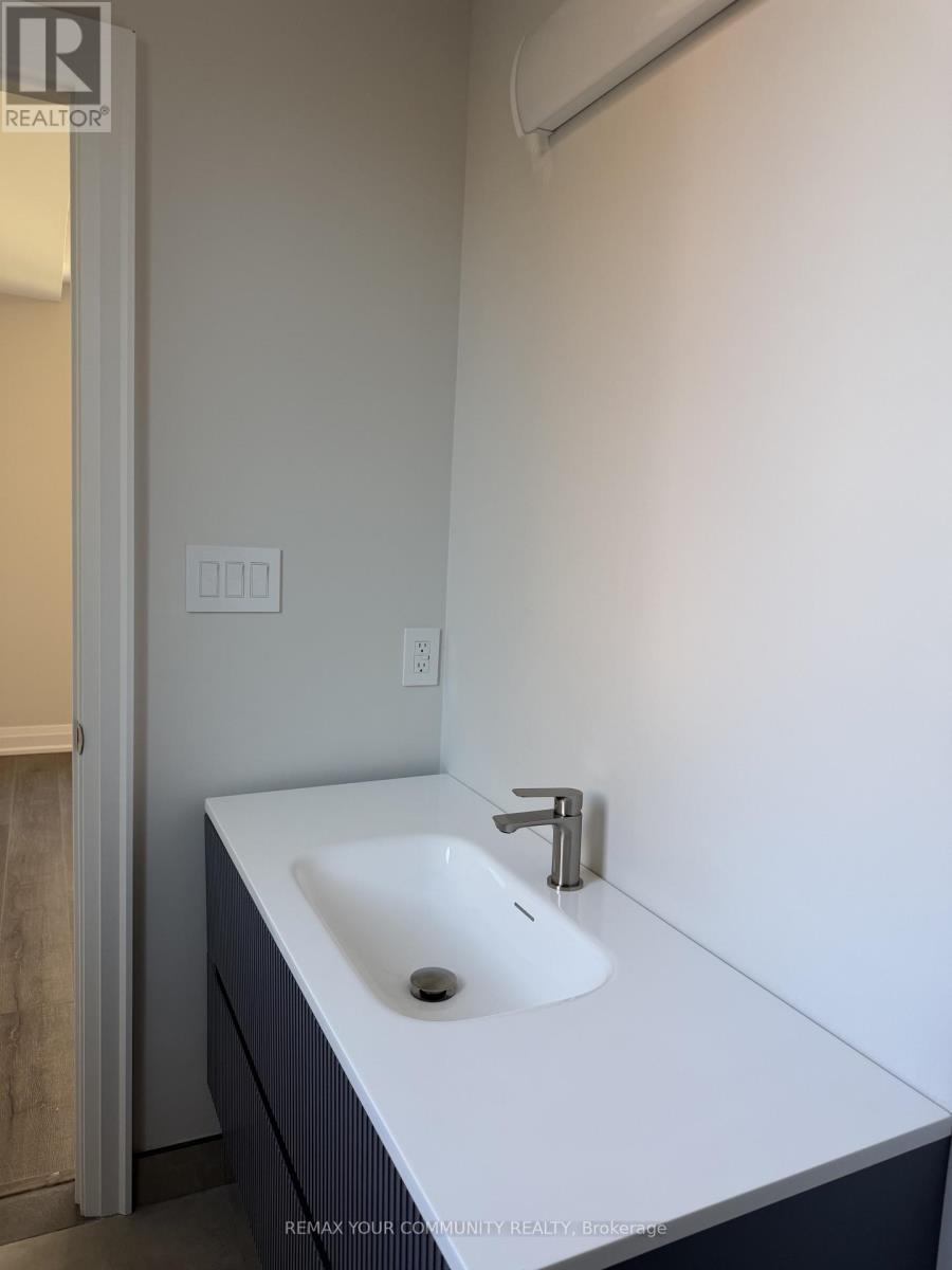 25 Oxford Street, Richmond Hill, Ontario  L4C 4L6 - Photo 19 - N13869330