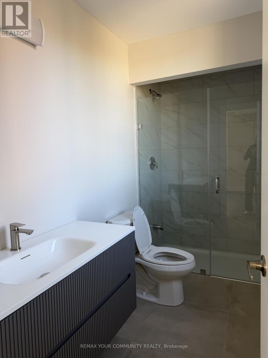 25 Oxford Street, Richmond Hill, Ontario  L4C 4L6 - Photo 15 - N13869330
