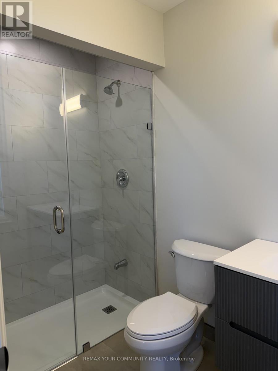 25 Oxford Street, Richmond Hill, Ontario  L4C 4L6 - Photo 20 - N13869330