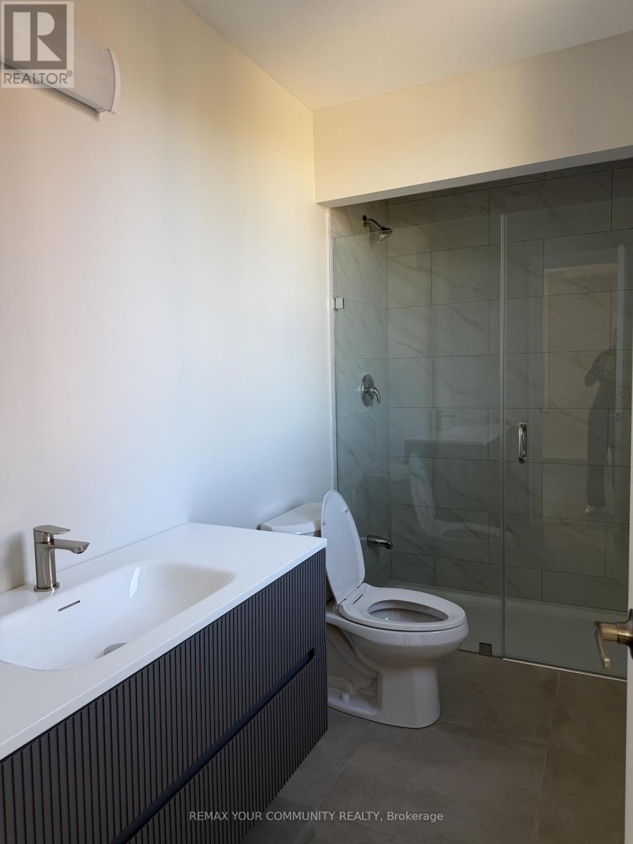 25 Oxford Street, Richmond Hill, Ontario  L4C 4L6 - Photo 17 - N13869330