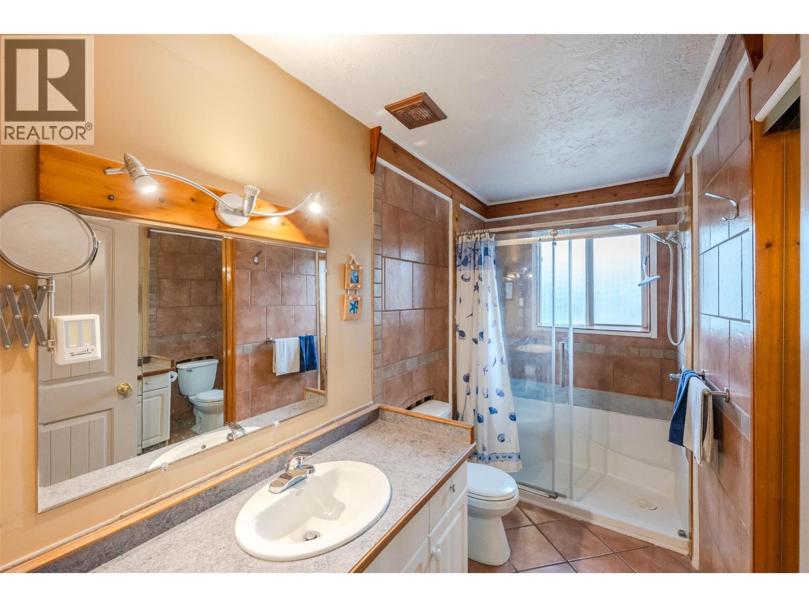 5467 Sawmill Road, Oliver, British Columbia  V0H 1T9 - Photo 26 - 10402816