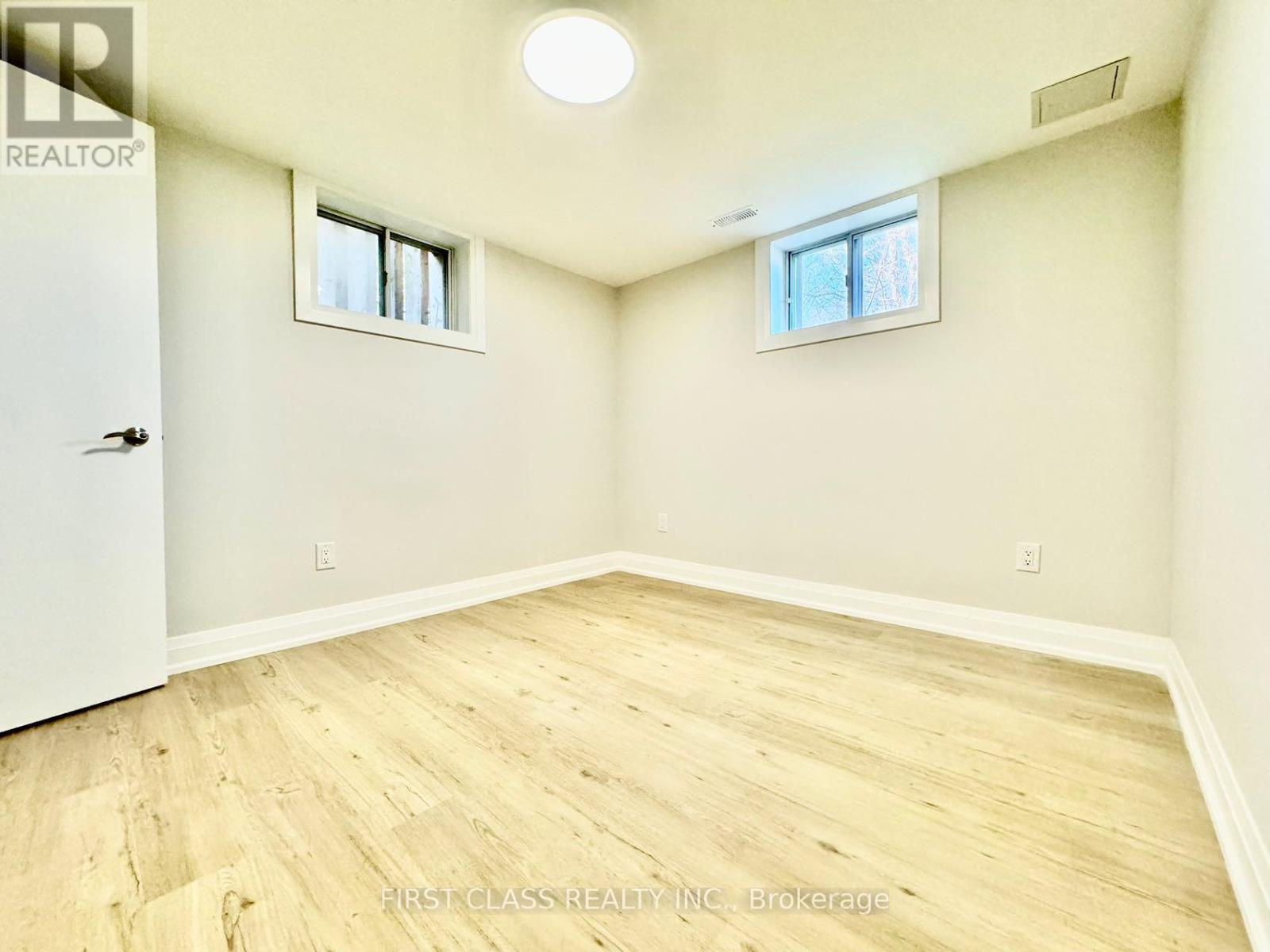 Bsmt - 1180 Belvedere Avenue, Oshawa (Donevan), Ontario  L1H 1T3 - Photo 6 - E13869794
