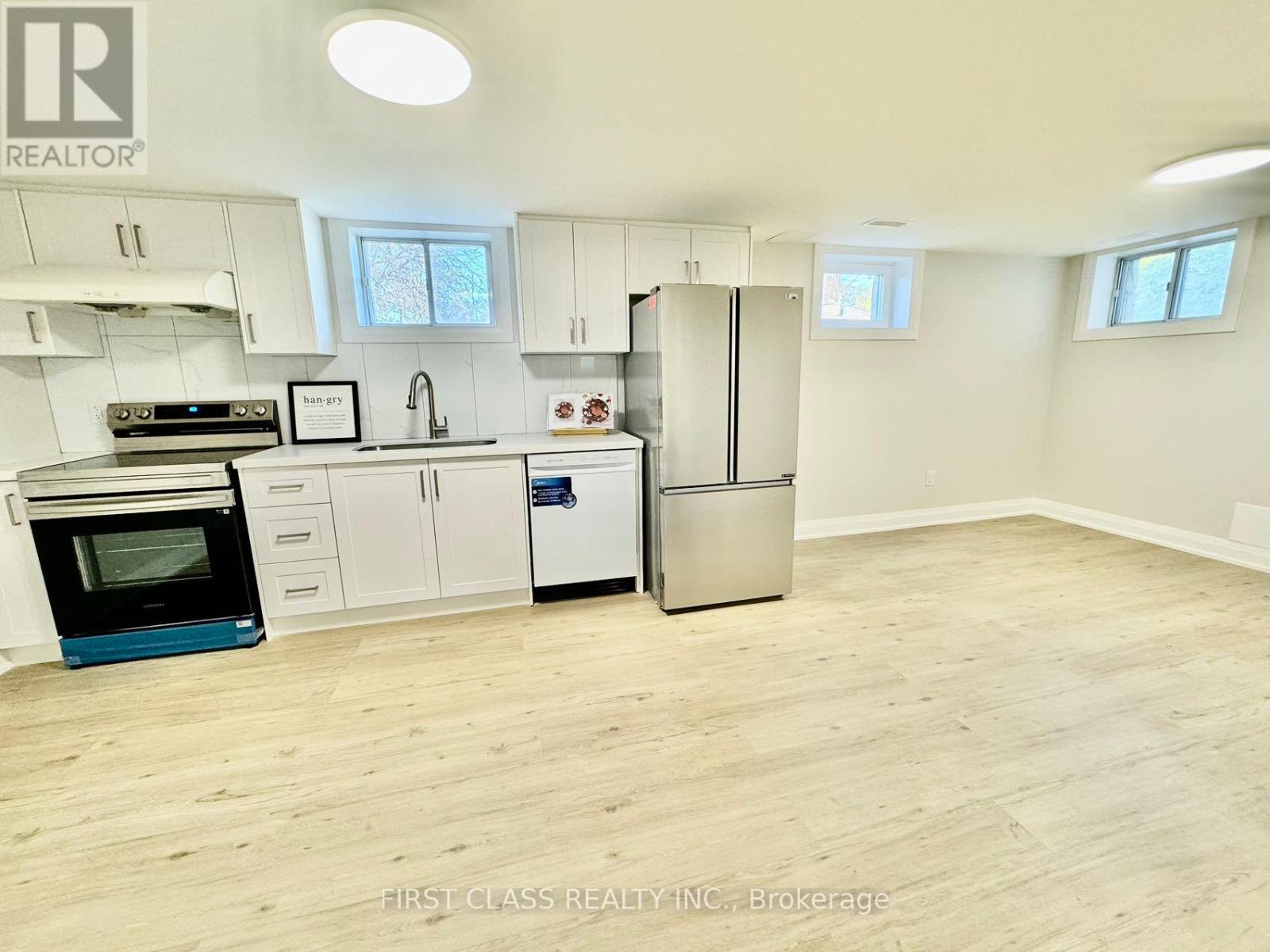 Bsmt - 1180 Belvedere Avenue, Oshawa (Donevan), Ontario  L1H 1T3 - Photo 8 - E13869794