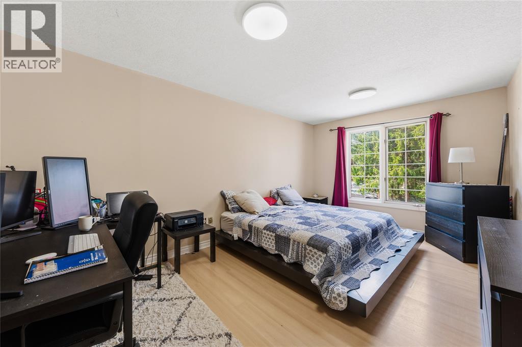 478 Wilkins Street, London, Ontario  N6C 5B2 - Photo 17 - 26024674
