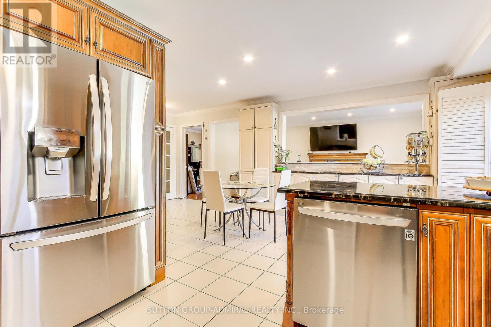 322 Harry Beer Court, Newmarket (Gorham-College Manor), Ontario  L3Y 8M2 - Photo 15 - N13869774