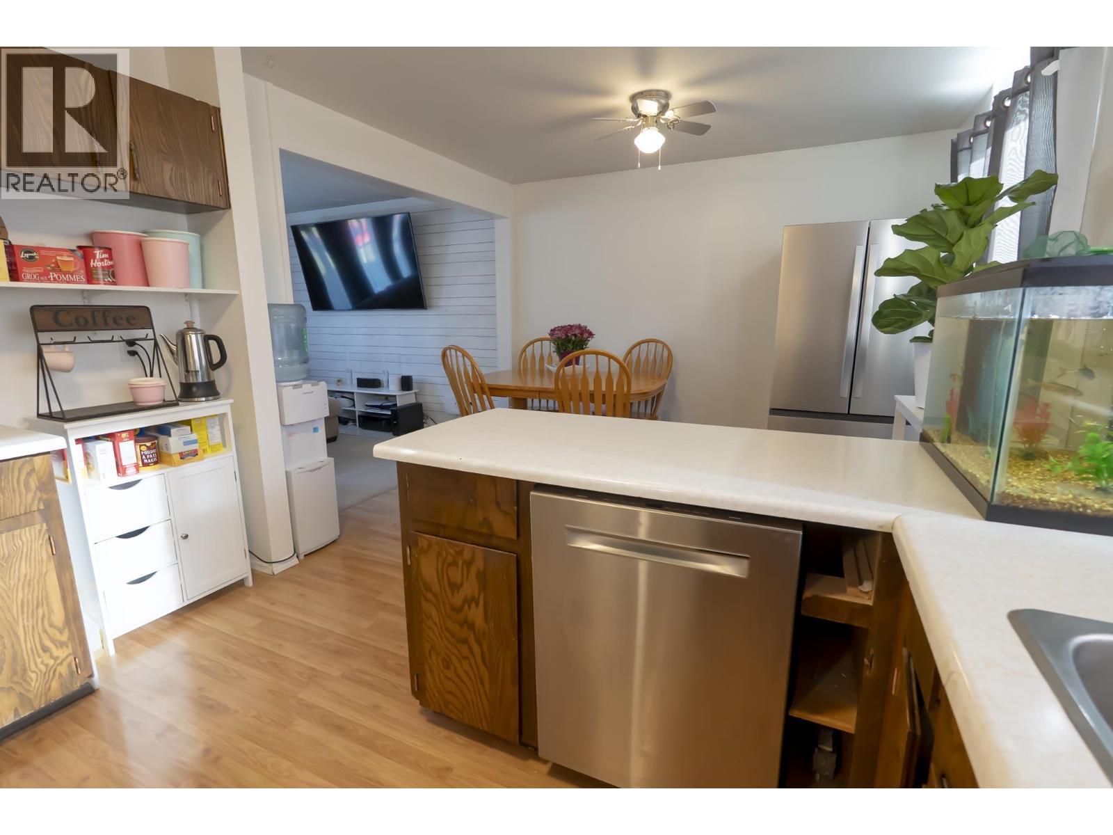 2898 E Victoria Street, Vanderhoof, British Columbia  V0J 3A0 - Photo 13 - R3172712