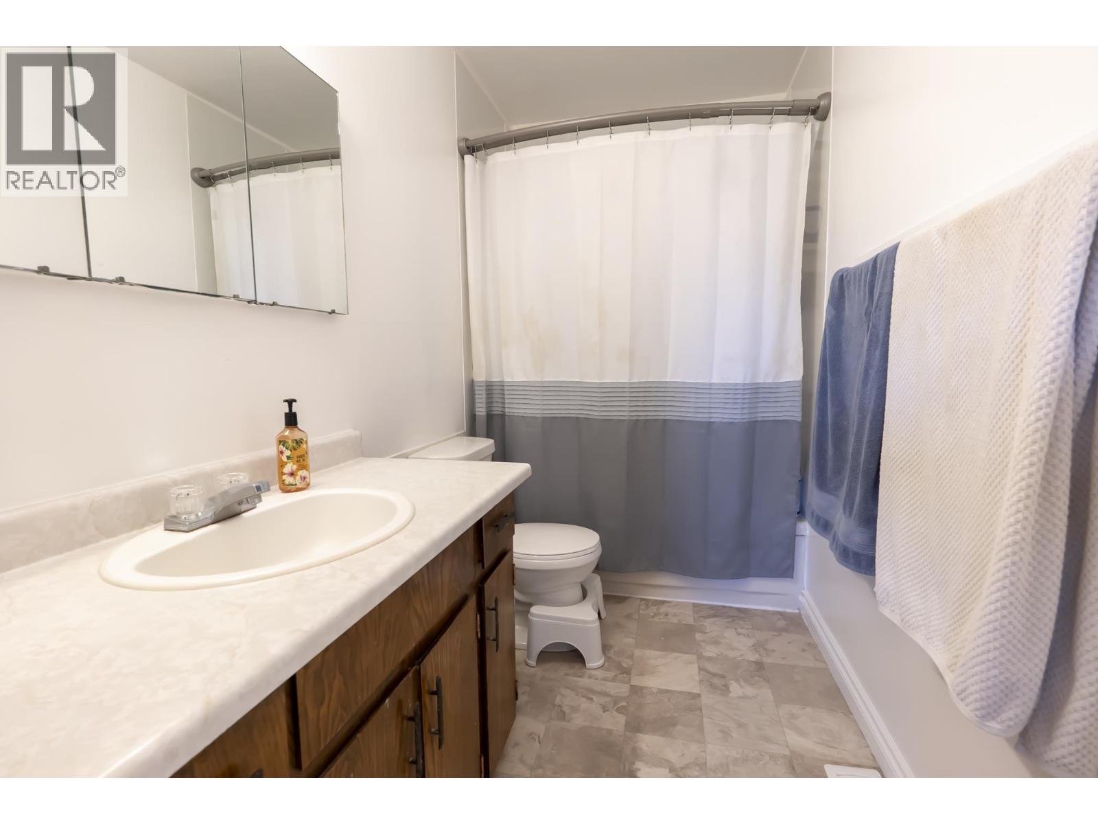 2898 E Victoria Street, Vanderhoof, British Columbia  V0J 3A0 - Photo 15 - R3172712