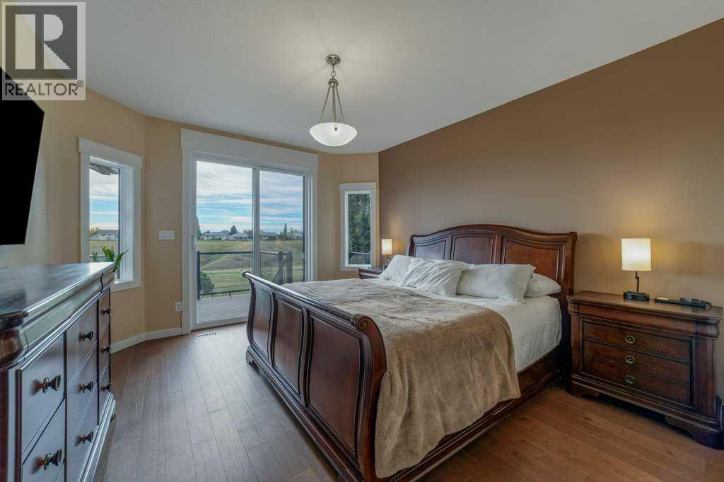 56 Canyoncrest Point W