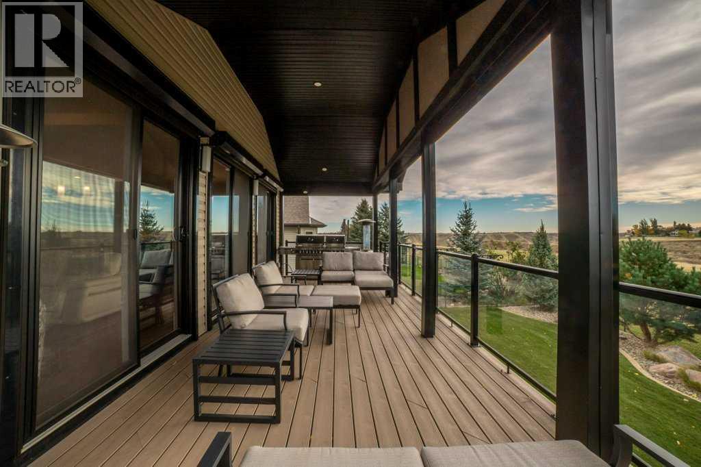 56 Canyoncrest Point W
